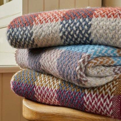 Plaid Op goed geluk Celtic weefpatroon - Gerecycled Wol - 120x150cm - Tweedmill UK by MoodCompanyNL