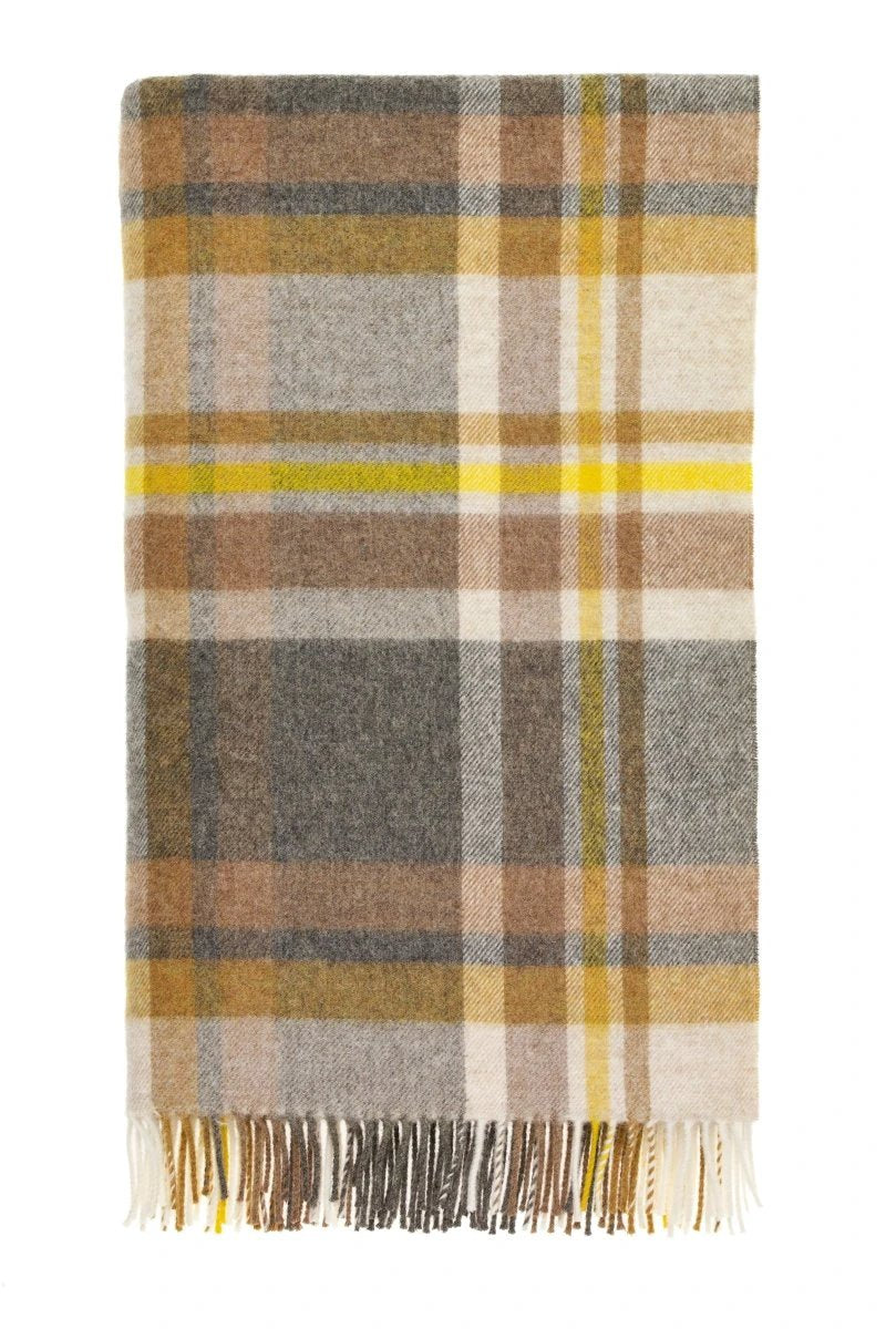 Plaid Portree Goud - Merino lamswol - 140x185 - Bronte by Moon Scotland by MoodCompanyNL