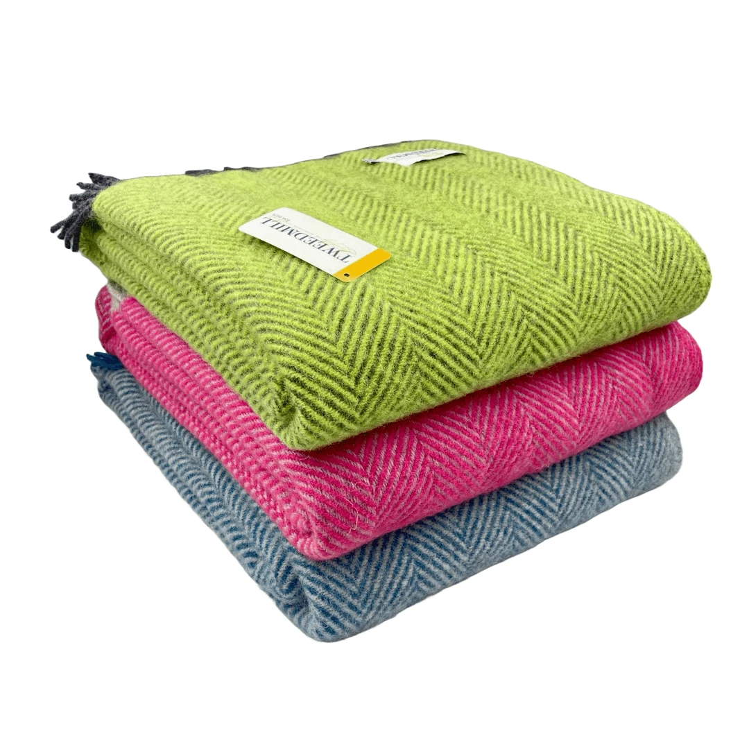 Plaid Visgraat Heldergroen met Donkergrijs - 150x183 - Nieuw Wol - Tweedmill UK by MoodCompanyNL