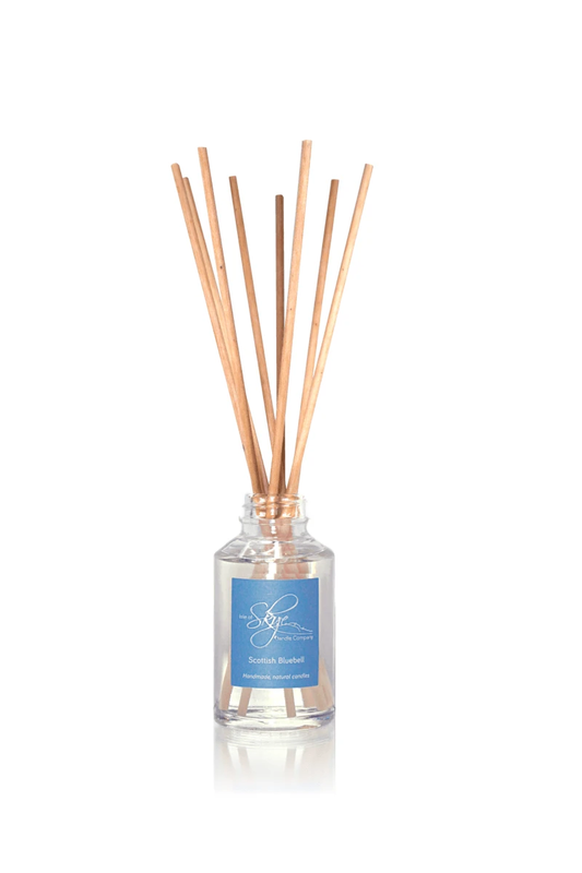 Reed Diffuser Scottish Bluebell - 12 weken - Isle of Skye Candle by MoodCompanyNL