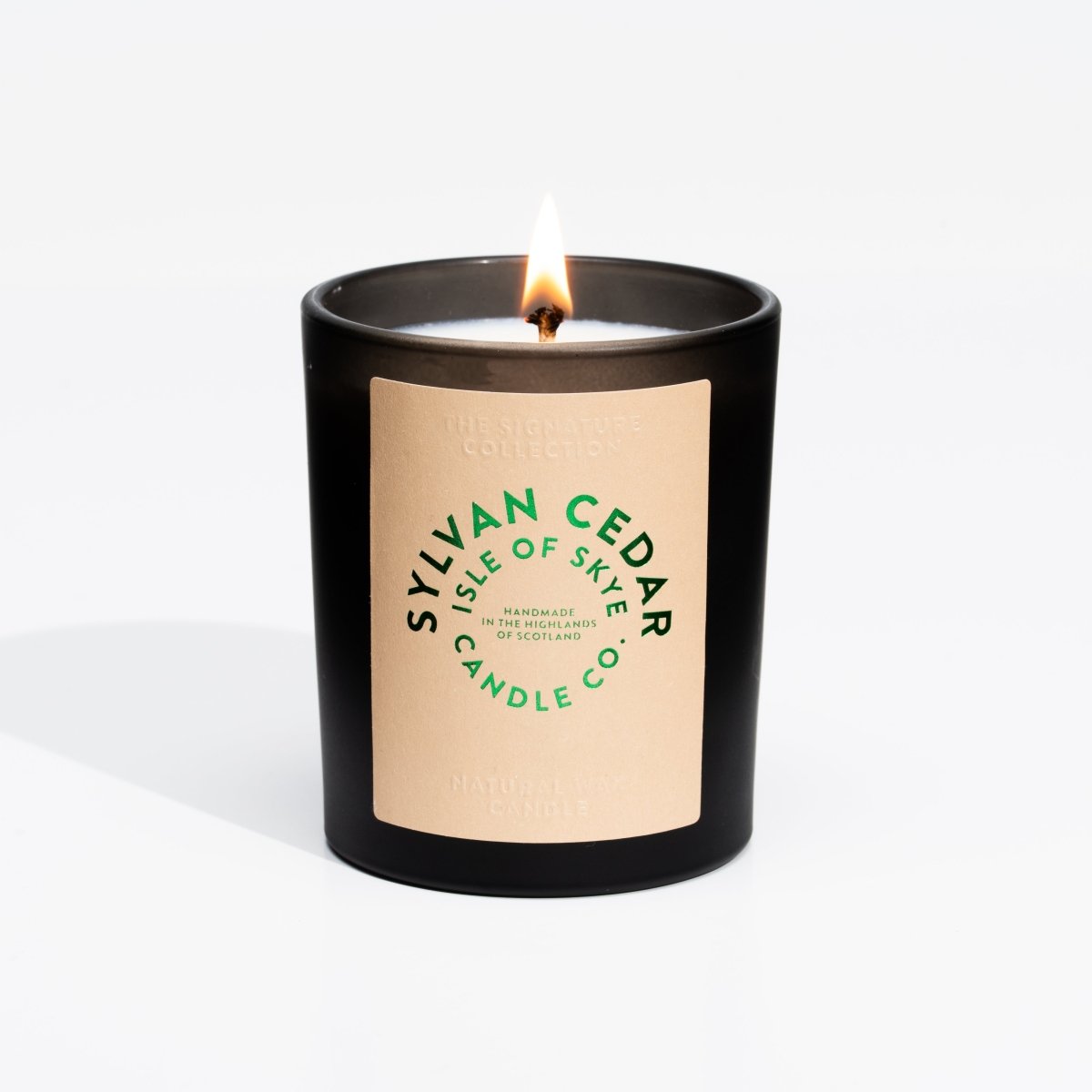 Mood Company - Sylvan Cedar Black Tumbler - 45 uur - Isle of Skye Candle Company - 6151218035040