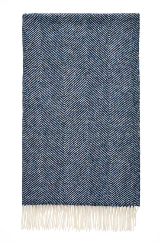 Plaid Chevrons Bleu Foncé - Laine Vierge Pure - 140x185 - Bronte by Moon Scotland