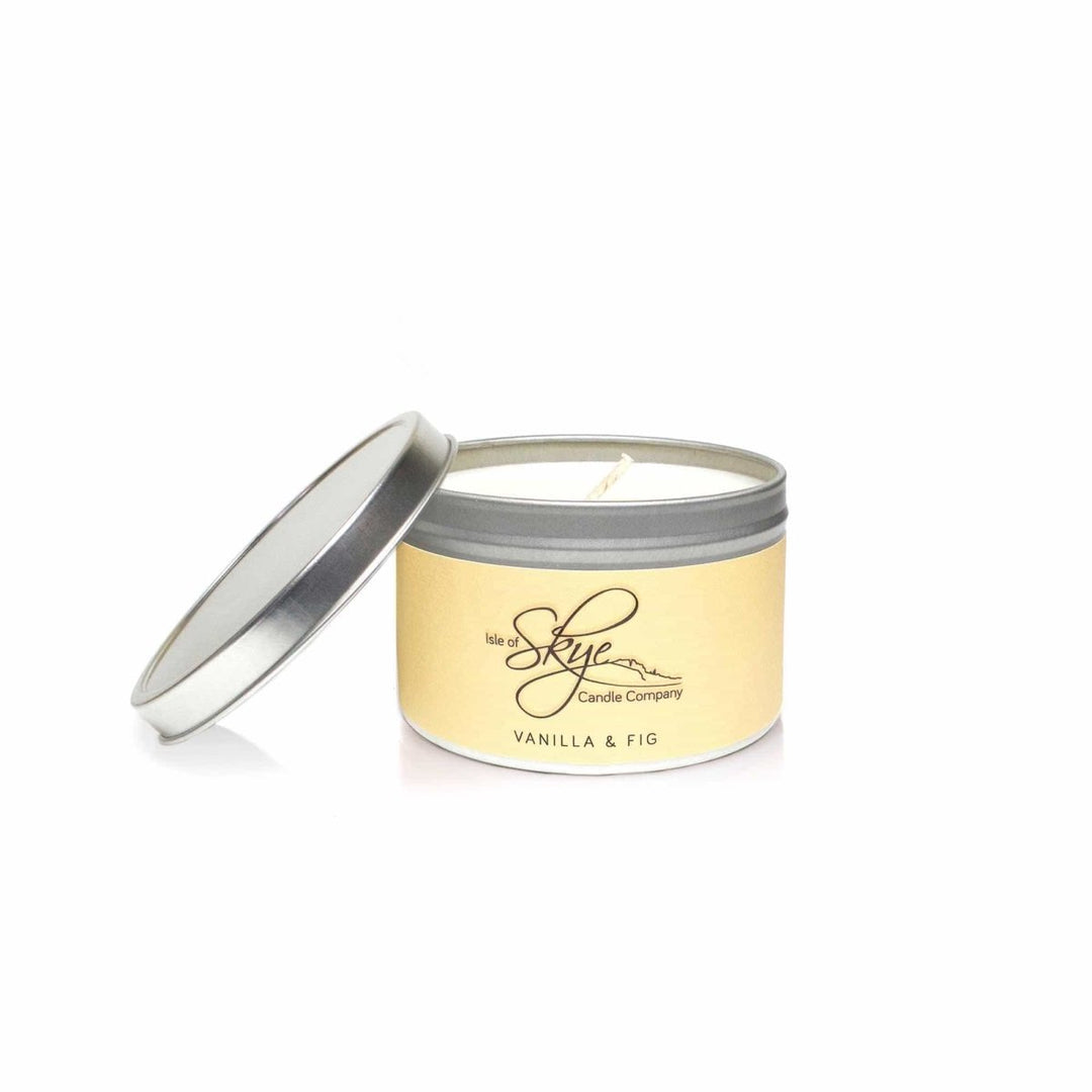 MoodCompanyNL - Geurkaars Vanille en Vijg Blikje - 30 uur - Sojawas - Isle of Skye Candle - 5060346380339