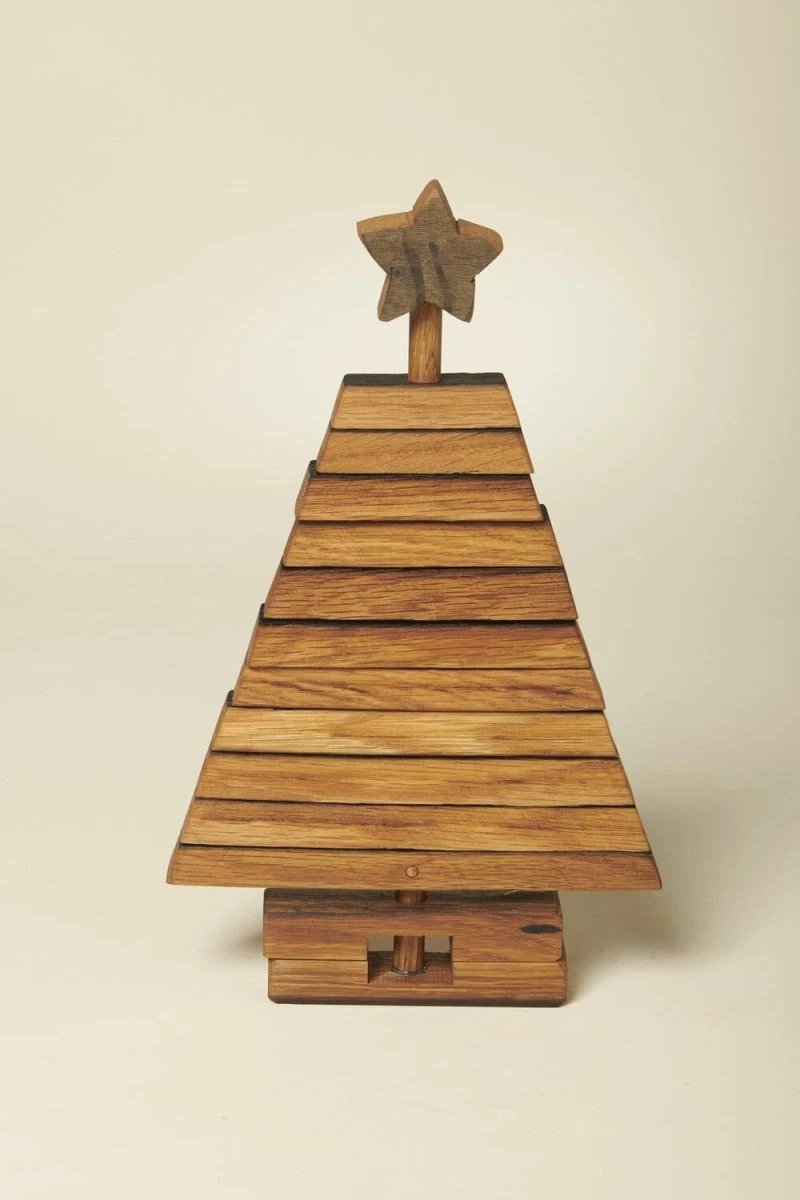 Kerstboom Small van oude whiskyvaten - 41 x 24 cm - Handgemaakt - Darach Scotland by MoodCompanyNL