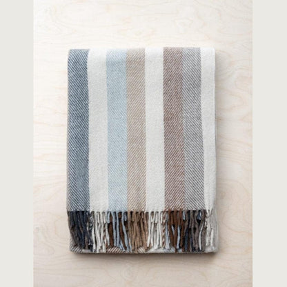 MoodCompanyNL - Kniedeken Gestreept Beige - Gerecycled Wol - 72x190 - TBCo Scotland - 5055603539414