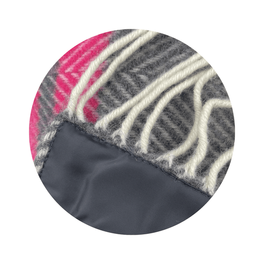 MoodCompanyNL - Picknickkleed Polo Visgraat Grijs met Roze strepen - Wol - Waterdicht - 145x183cm - Tweedmill - 5060958301067