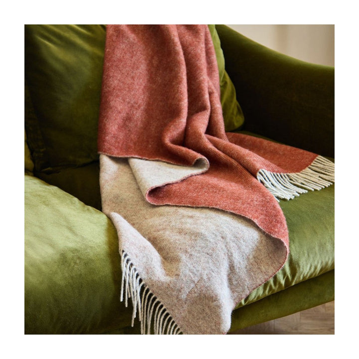 Mood Company - Plaid Dartmoor Ketchup - 150x183 - Nieuw Wol - Tweedmill UK - 5060958306871