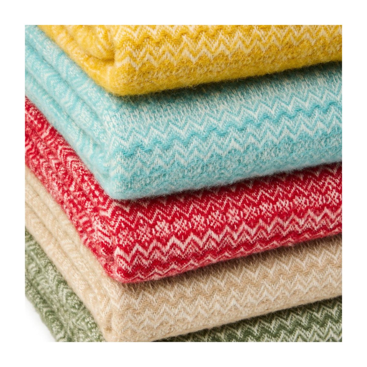 Mood Company - Plaid Fair Isle Beige (Oatmeal) - 150 x 200 - Nieuw Wol - Tweedmill UK - 5060958306864