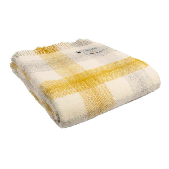 MoodCompanyNL - Plaid Meadow Check Geel - 150x183 - Nieuw Wol - Tweedmill UK - 5060567827439