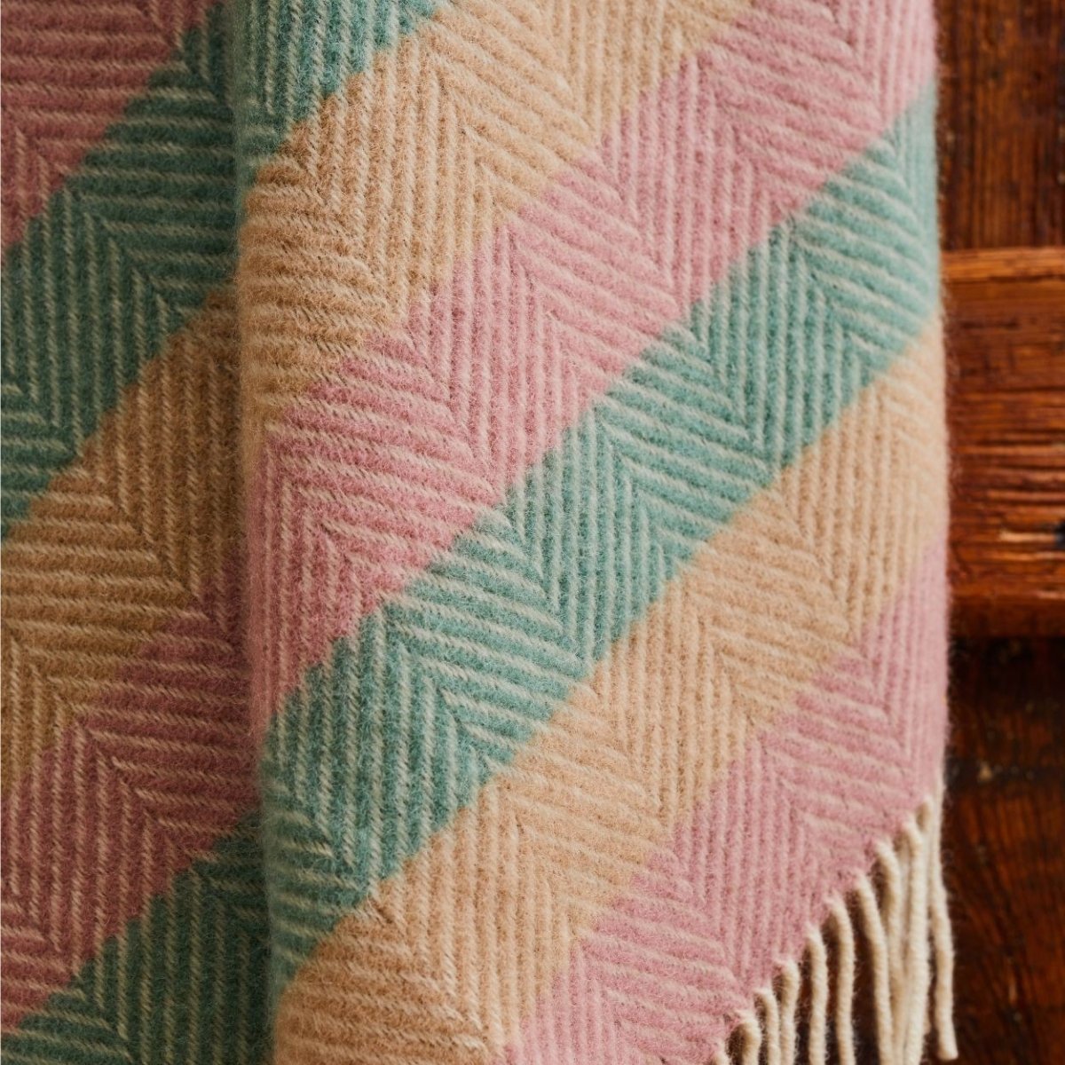 Mood Company - Plaid Summer Breeze Stripe - 150x183 - Nieuw Wol - Tweedmill UK - 5060958305386