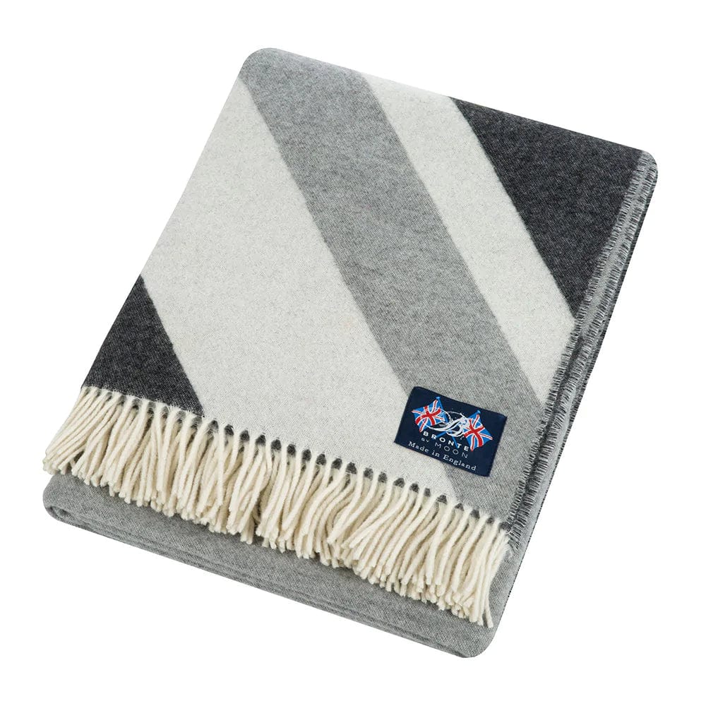 MoodCompanyNL - Plaid Vlag GB Union Jack Grijs - Merino Lamswol - 135x200 - Bronte by Moon Scotland - 6095651784731