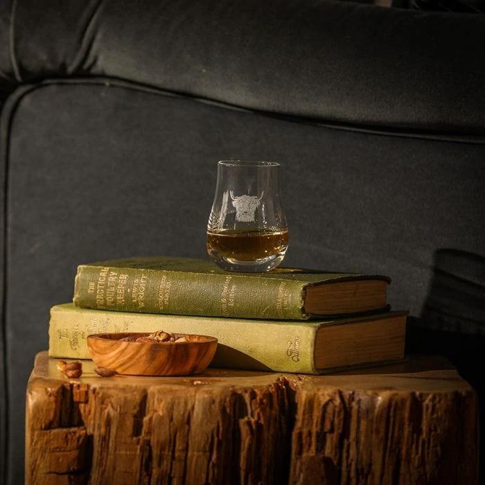 Proefglas Gegraveerd met Schotse Hooglander - Just Slate Company Scotland by MoodCompanyNL
