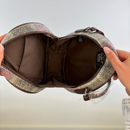 MoodCompanyNL - Schoudertas Bannock Zacht Blauw met Roze - Rond - Ritssluiting - Harris Tweed - Glen Appin of Scotland - 5060959027430