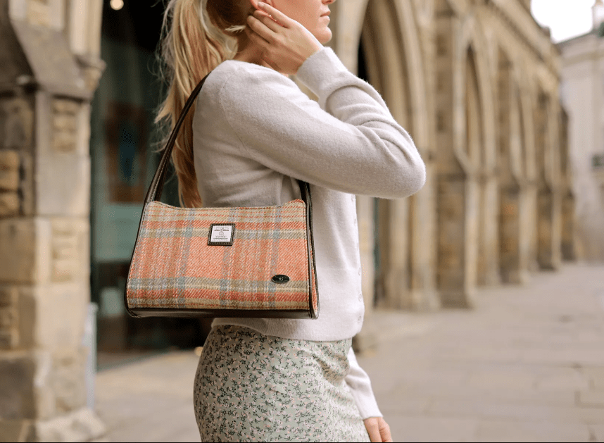 Mood Company - Schoudertas Fiddich Oranje Stewart- Small - Ritssluiting - Harris Tweed - Glen Appin of Scotland - 5060631378409