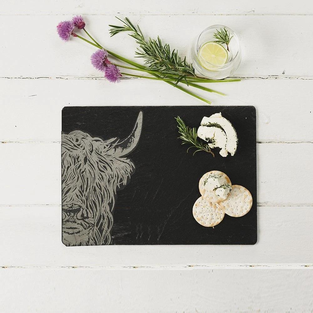 Serveerplank Schotse Hooglander - 35x25 - Gegraveerd - Leisteen - Just Slate Company Scotland by MoodCompanyNL