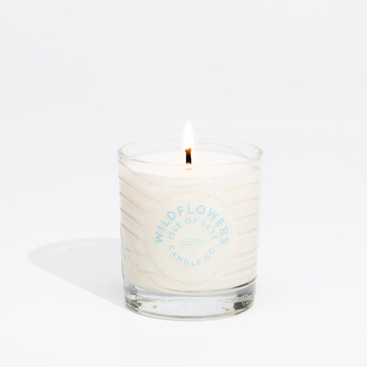 Mood Company - Sojawaskaars Wildflowers - Island Tumbler - Handgemaakt - 35 uur - Isle of Skye Candle Company - 