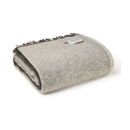 Sprei Paddock Check Charcoal – Pure New Wool – 140x240 - Tweedmill by Mood Company