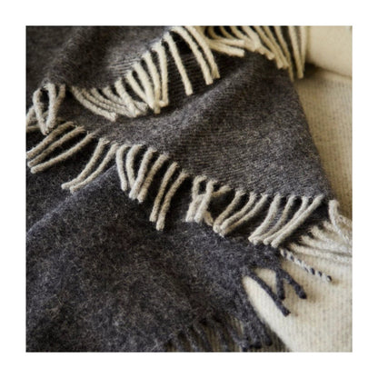 Sprei Paddock Check Charcoal – Pure New Wool – 140x240 - Tweedmill by Mood Company
