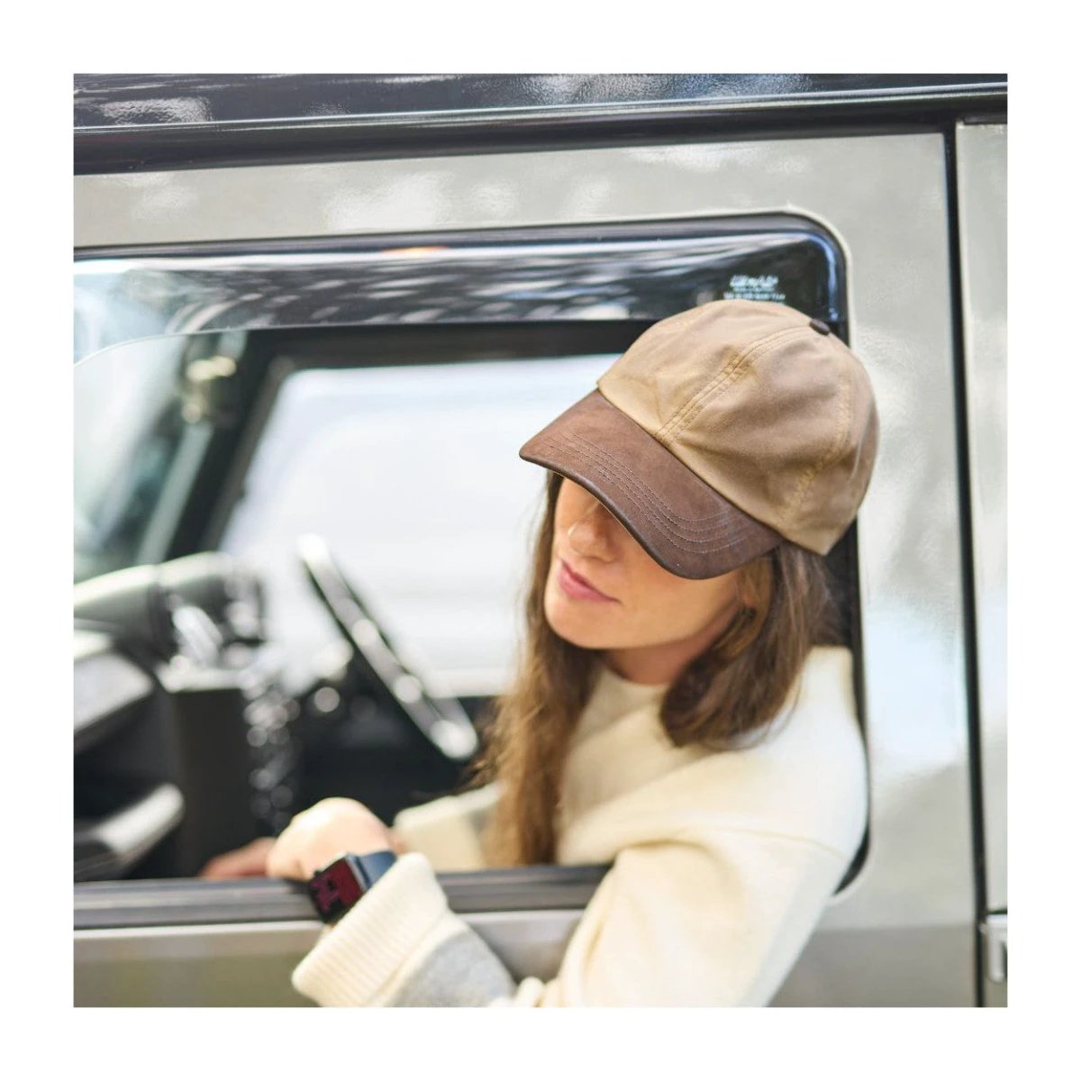 Wax Baseball Cap Sand – Waxed Cotton Pet met Leren Klep (Made in UK) by Mood Company