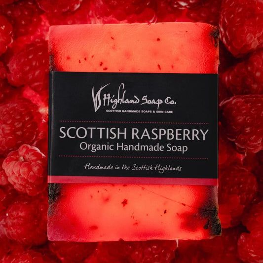 MoodCompanyNL - Wild Scottish Raspberry – Fruitig & Zoet - Biologische Glycerine Zeep 150g - 5060188000778